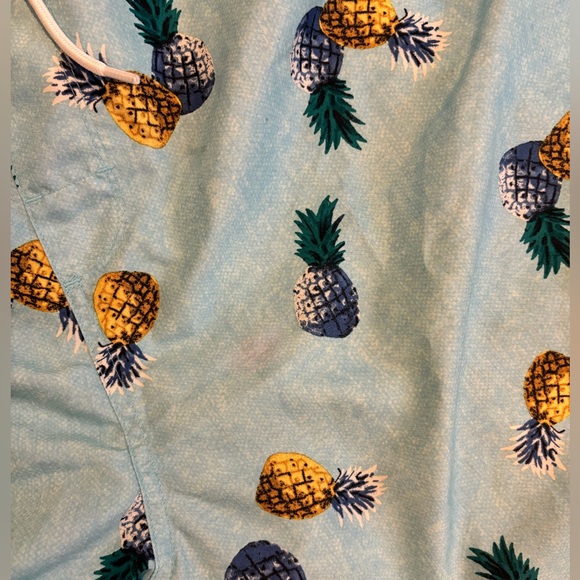 Old navy swim trunks - Picture 3 of 5